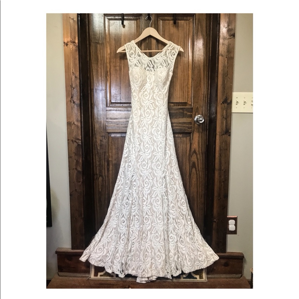 Gorgeous Boho Wedding Gown